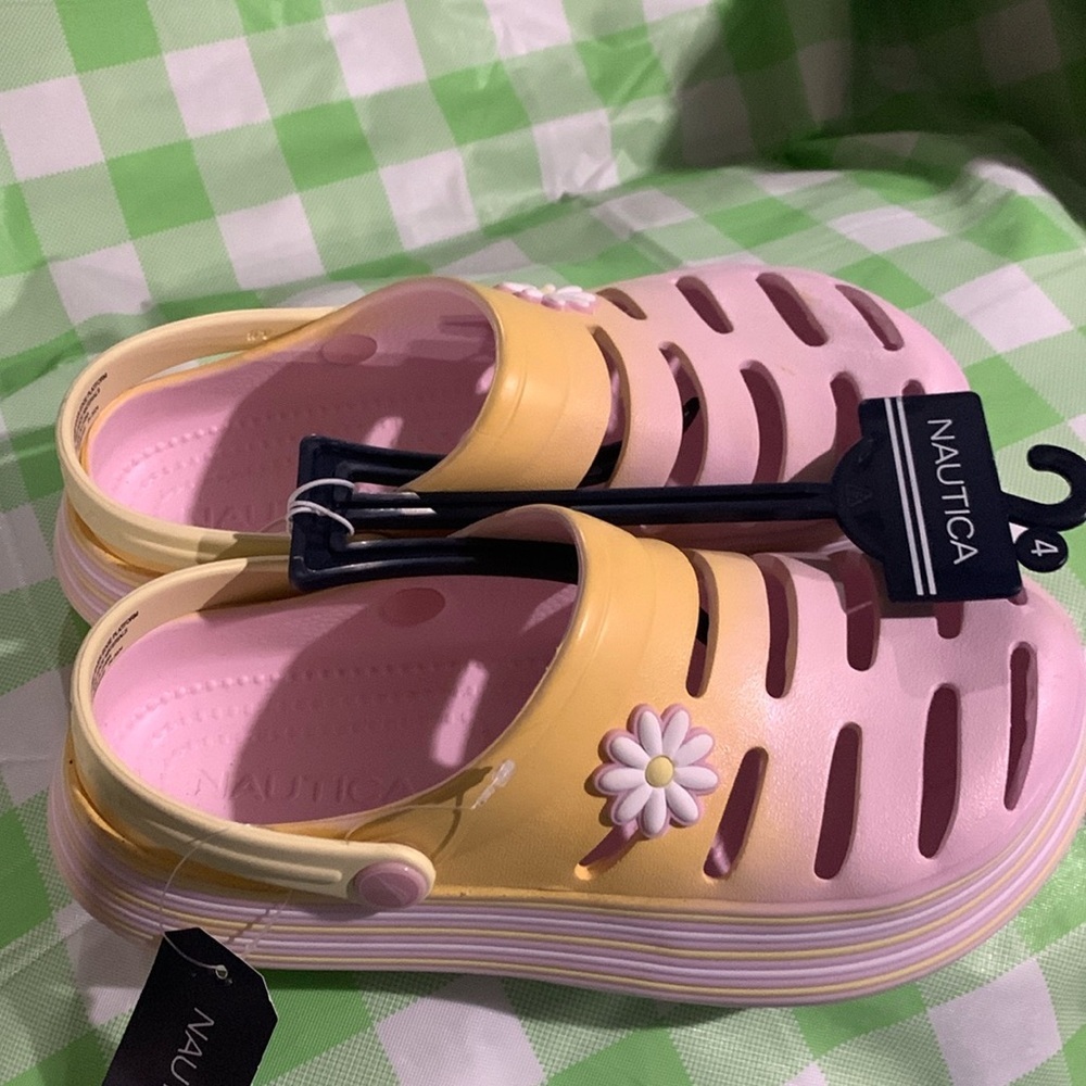 Nautica edge platform shoes